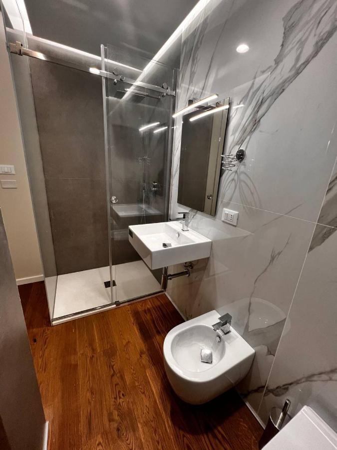 Double Room,1298087284:JPEG